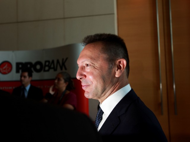 Ο περιττός κύριος Στουρνάρας