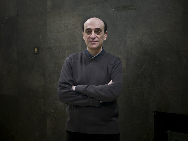 Ο καθηγητής Παναγιώτης Πετράκης μας εξηγεί τι είναι το e-learning