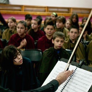 Αν δεν πάει το σχολείο στη Λυρική…πάει η Λυρική στο σχολείο