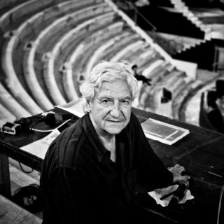 Ο Γιάννης Κόκκος επιμένει πως είναι αδύνατο να αποσυνδέσεις το χάος από την ελπίδα