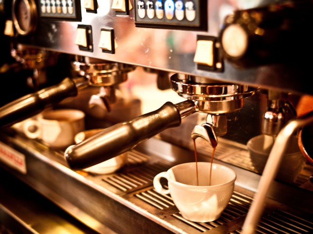 21 κούπες καφέ σε πόλεις της Ευρώπης που «πρέπει να δοκιμάσεις πριν πεθάνεις»