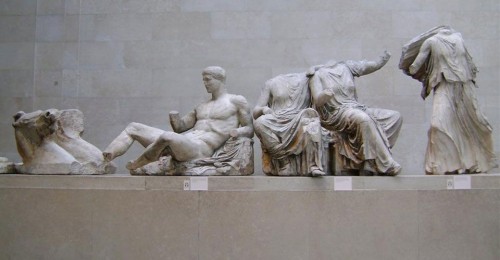 Να επιστρέψουν τα γλυπτά του Παρθενώνα θέλουν οι Βρετανοί