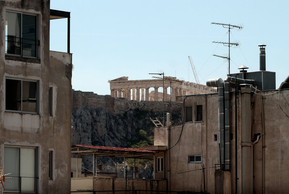 Καλά τα πάμε με το χρέος