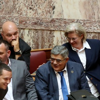 Σε δίκη παραπέμπεται ολόκληρη η ΚΟ της Χρυσής Αυγής