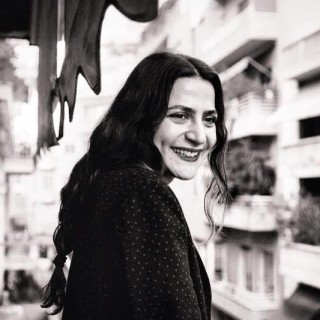 Η Levinia Konyalian είναι μία γυναίκα με πολλά ταλέντα