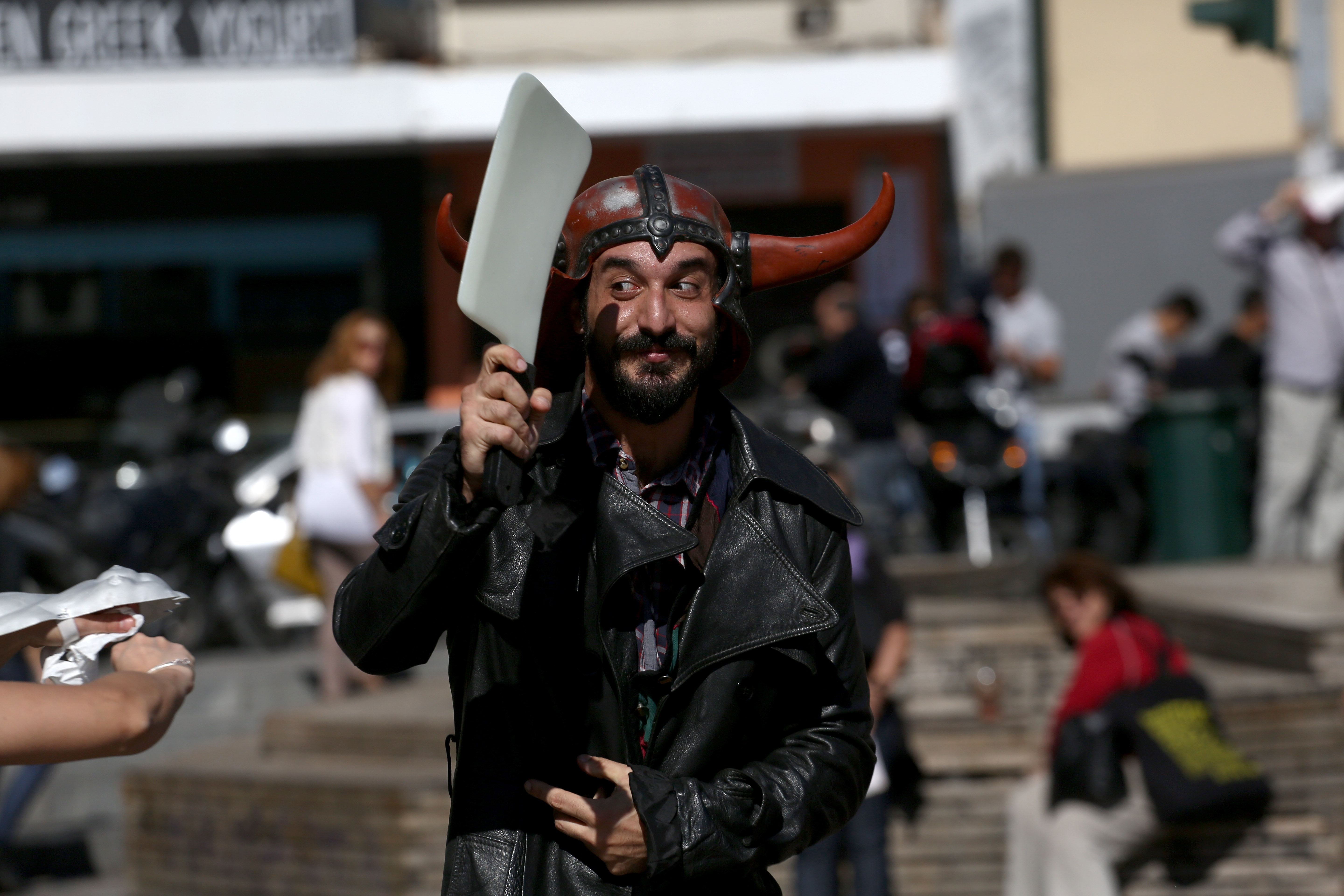 Τι σόι θέατρο είναι πάλι αυτό;