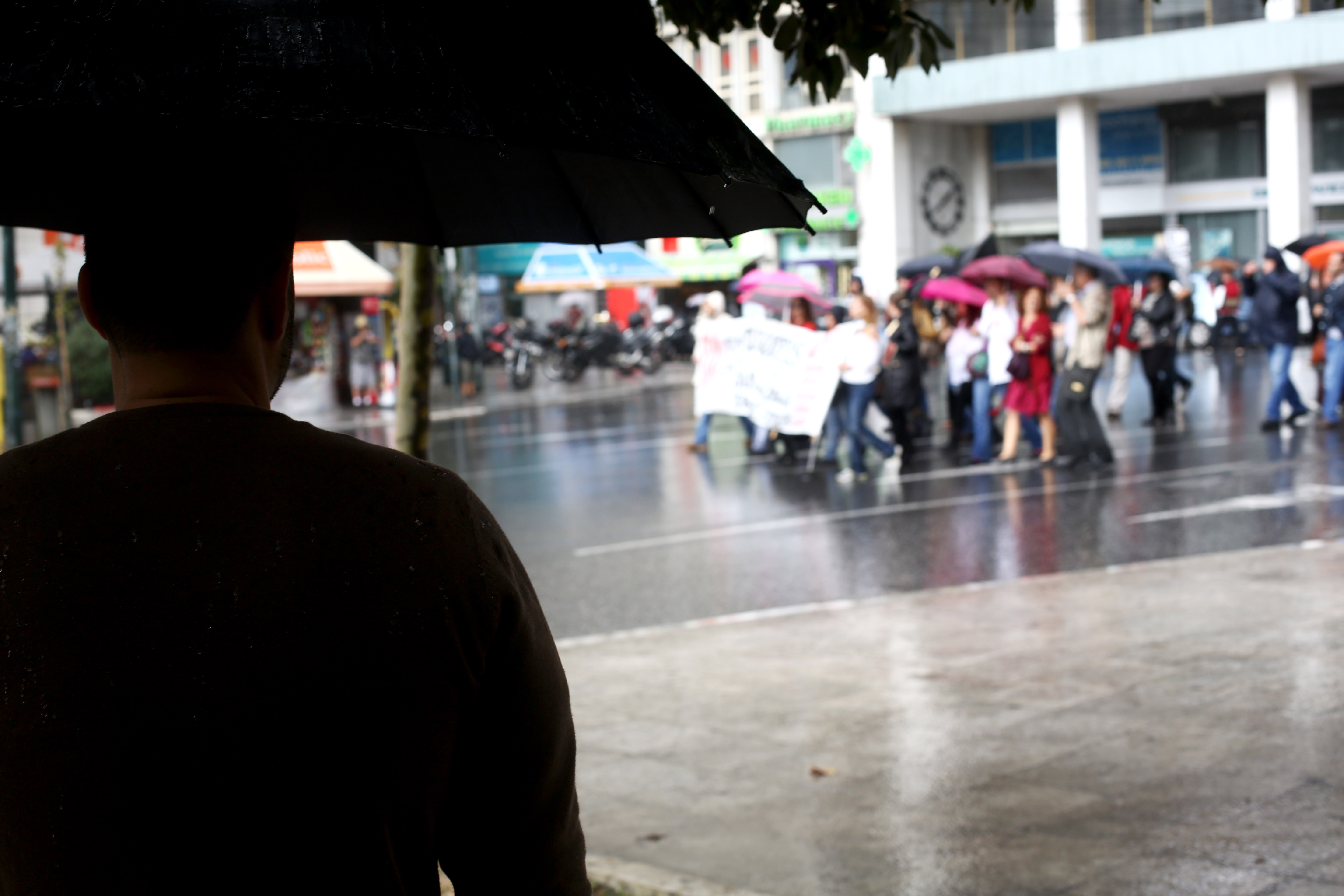 Ραγδαία επιδείνωση του καιρού από αύριο