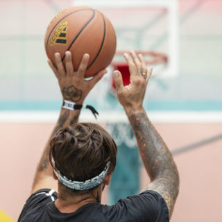 Πώς κατέληξε η πρώτη επίσημη αθλητική δραστηριότητα της Popaganda