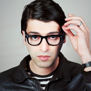 O Erol Alkan είναι ευτυχής. Και πολυάσχολος.