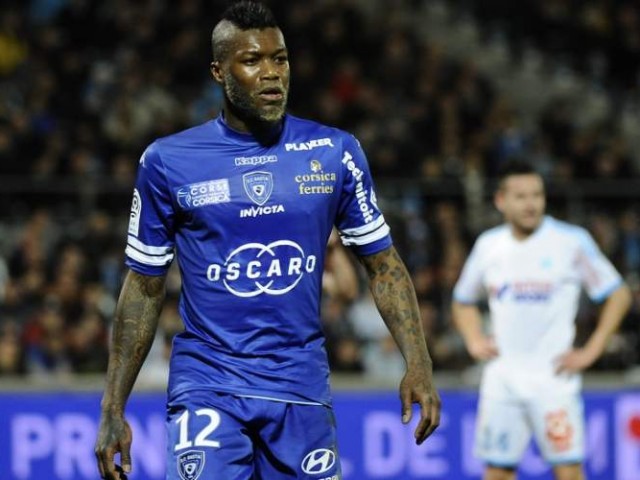 Σταματάει το ποδόσφαιρο ο Τζιμπρίλ Σισέ