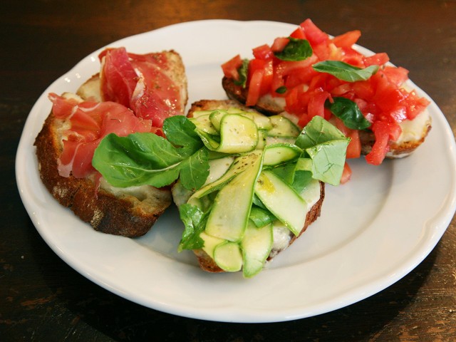 Pairidaeza σημαίνει παράδεισος και την Κυριακή έχουμε πάρτι εκεί