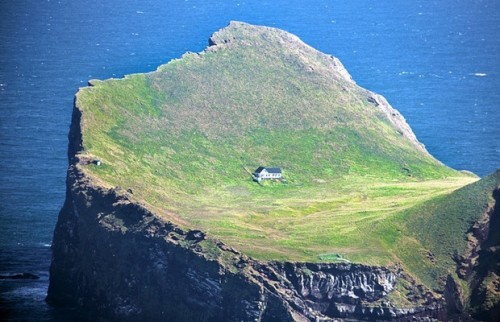 Ένα νησί για τη Bjork