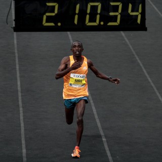 40+2 στιγμές από τον χθεσινό Μαραθώνιο