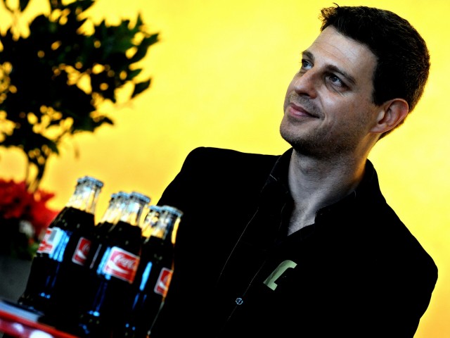 Dean Johnson: Ο σταρ του design μιλάει στην Popaganda