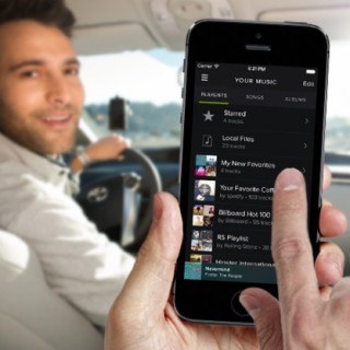 Μήπως τα social media θα πρέπει να αρχίσουν να συνεργάζονται μεταξύ τους;