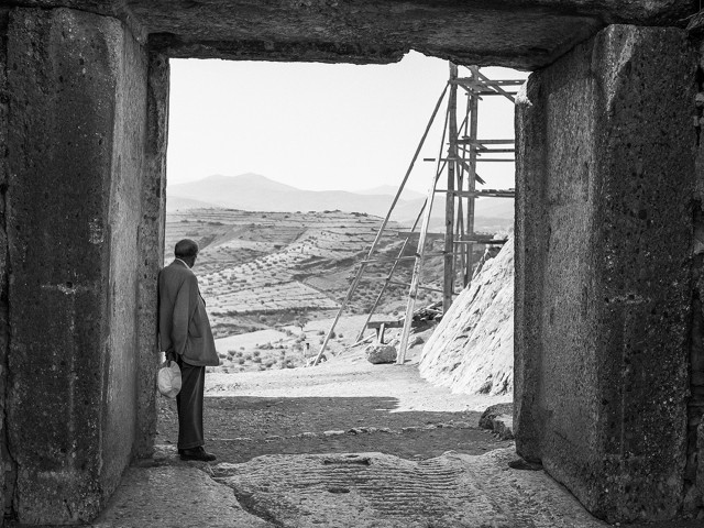 Η Ελλάδα της ταλαιπώριας, της δόξας και της αισιοδοξίας