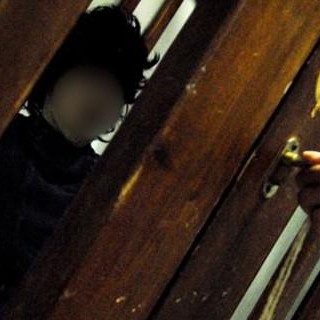 Ρεπορτάζ του BBC με σοκαριστικές εικόνες από το Κέντρο Περίθαλψης Παιδιών με Ειδικές Ανάγκες στα Λεχαινά