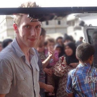 Αποκεφάλισαν τον Αμερικανό όμηρο Πίτερ Κάσιγκ και 14 Σύρους στρατιώτες