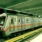 Μετρό: Άγνωστοι έσπασαν με βαριοπούλες τα ακυρωτικά μηχανήματα