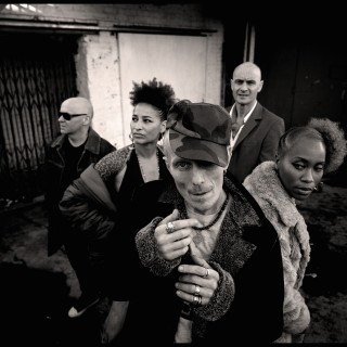 Μέχρι και οι Stereo MC’s θέλουν να επιστραφούν στην Αθήνα τα μάρμαρα του Παρθενώνα