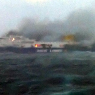 Άλλοι 4 νεκροί στο Norman Atlantic