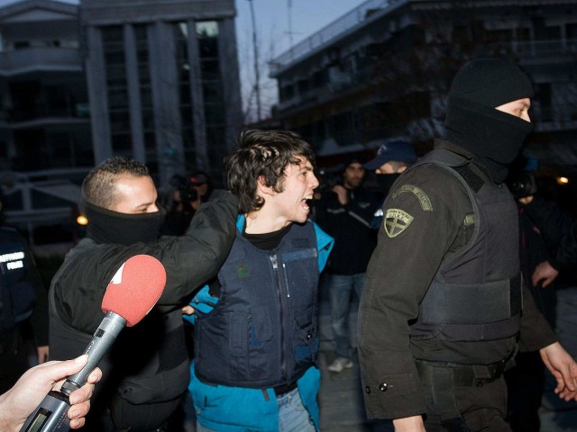 Σταμάτησε την απεργία πείνας ο Νίκος Ρωμανός.