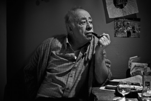 Πέθανε ο συγγραφέας Βασίλης Αλεξάκης