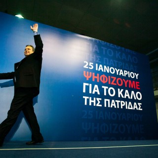 ΣΥΜΒΑΙΝΕΙ ΤΩΡΑ: Τσίπρας και Καμμένος έδωσαν τα χέρια