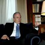 Ο Δημήτρης Αβραμόπουλος είναι ο εκλεκτός του ΣΥΡΙΖΑ για την Προεδρία της Δημοκρατίας