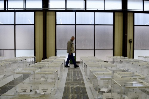 Mυστικές αναλύσεις των δημοσκοπήσεων των κομμάτων