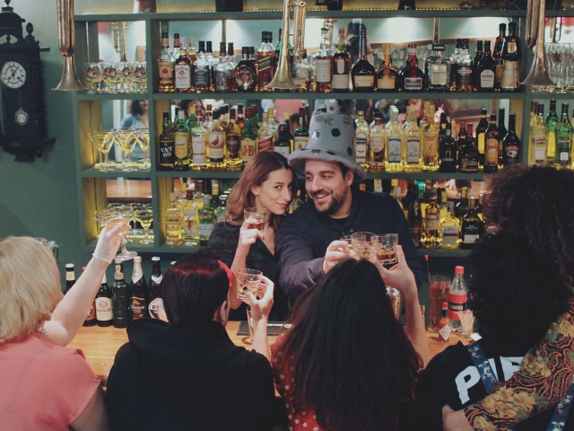 Μια (πιο dark) Αλίκη στη Χώρα των Θαυμάτων στο Ίδρυμα Κακογιάννη