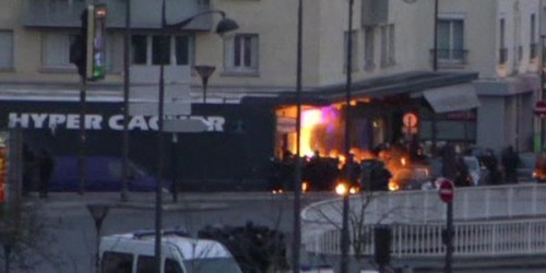 Nεκροί και όμηροι στο εβραϊκό παντοπωλείο