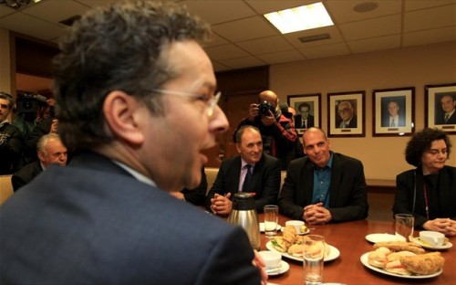 Γ. Βαρουφάκης: Στόχος μια νέα συμφωνία εντός Ευρωζώνης για μια Ελλάδα που θα μπορεί να αναπνέει