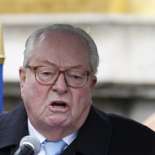 Προκλητικός ο Ζαν Μαρί Λεπέν