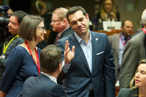 Άμεσα έκτακτη συνάντηση με τον Γιούνκερ ζήτησε ο Τσίπρας σύμφωνα με την Sueddeutsche Zeitung