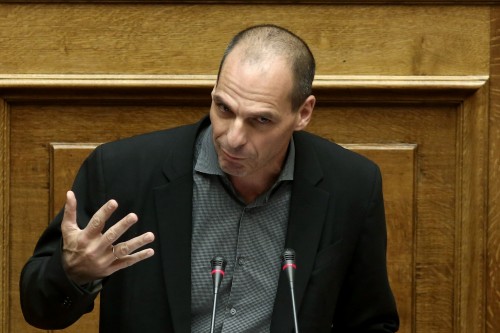 Κόντρα Κασιδιάρη, Βαρουφάκη στη Βουλή για το μνημόνιο
