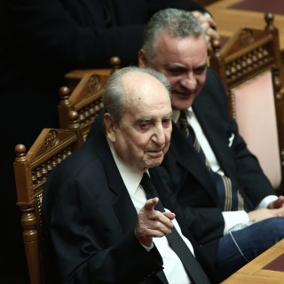 Η κυριακάτικη βόλτα του Επίτιμου έτυχε να συμπέσει με τις Προγραμματικές