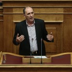 Διαψέδει τη Wall Street Journal ο Σταθάκης