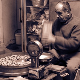 Ηρακλής: Το πιο παλιό ξηροκαρπάδικο της Θεσσαλονίκης