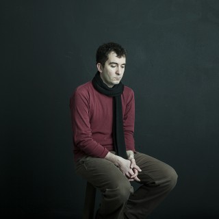 Ο Απόλλωνας Ρέτσος κάνει παρέα με τα παράξενα πλάσματα του Tim Burton