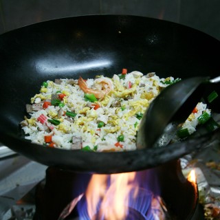 Pop Recipe: Σπέσιαλ ρύζι ατμού από το East Pearl