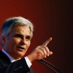 Φάινμαν: Να πληρώσουν τους φόρους τους και οι πλούσιοι Έλληνες