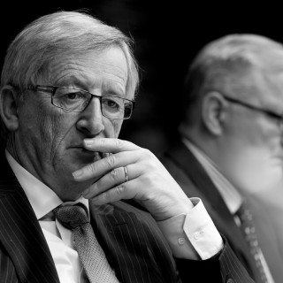 Όταν η Βρετανία έριξε χυλόπιτα στον Γιούνκερ