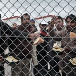 Οι άθλιες συνθήκες στα κέντρα κράτησης της Βρετανίας