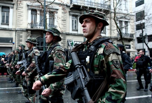 Αλαλούμ με την παρέλαση στη Θεσσαλονίκη – Το υπουργείο Εσωτερικών διαψεύδει την Περιφέρεια