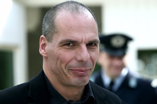 O Βαρουφάκης επιμένει στην εφαρμογή της συμφωνίας της 20ης Φεβρουαρίου