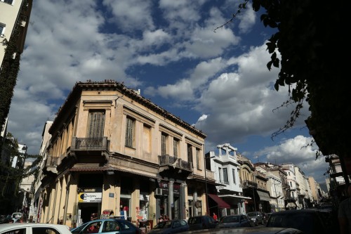 Το πασχαλινό ωράριο των εμπορικών καταστημάτων