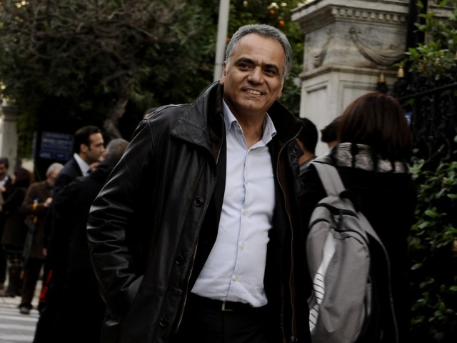 Μέσα στο 2015 προβλέπει ο κ. Σκουρλέτης την αύξηση του κατώτατου μισθού