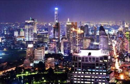 To Bloomberg λέει πως η πιο ευτυχισμένη οικονομία του κόσμου ανθεί στη δικτατορία της Ταϊλάνδης