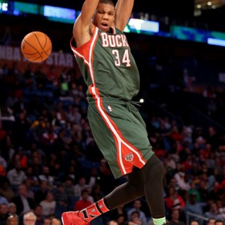 Νέο ρεκόρ καριέρας στο ΝΒΑ  για τον Γιάννη Αντετοκούνμπο (ΒΙΝΤΕΟ)